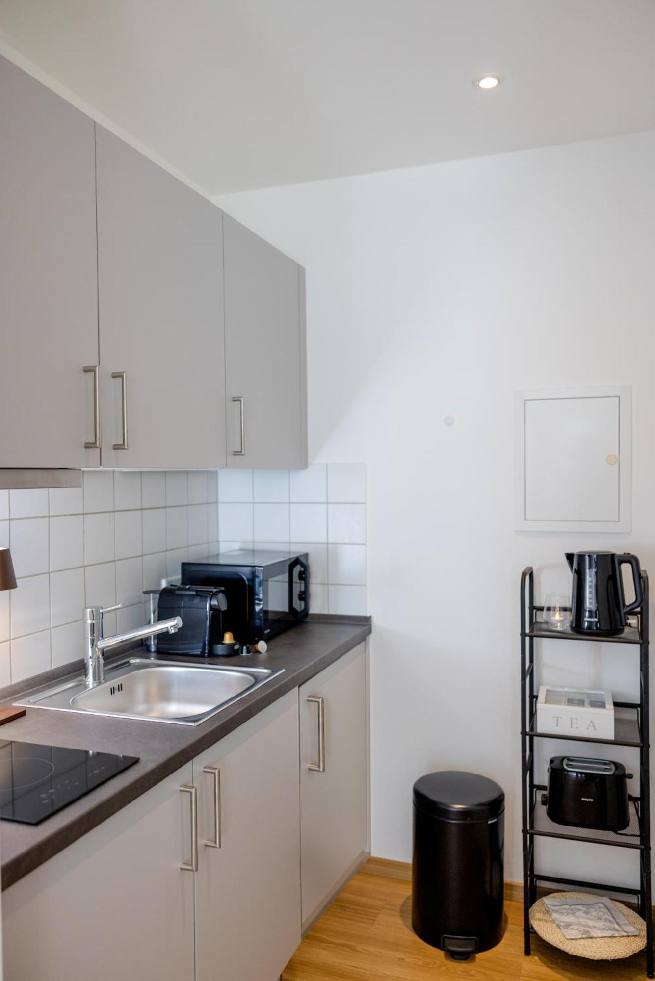 Lumen Homes - Altstadt-Studio Direkt Im Zentrum, Kueche, Netflix, Oeffentlicher Parkplatz Ums Eck Ingolstadt Exteriér fotografie
