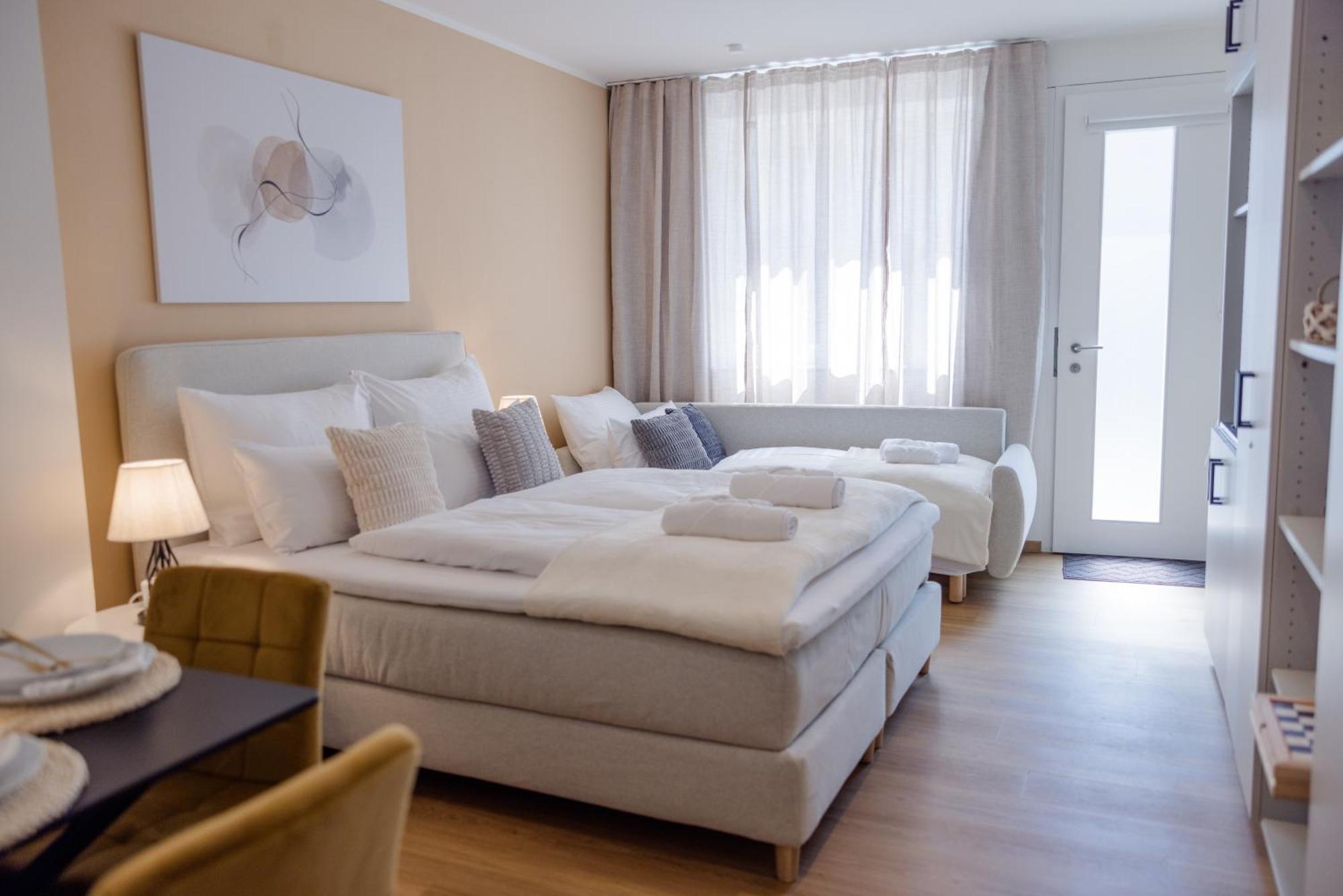 Lumen Homes - Altstadt-Studio Direkt Im Zentrum, Kueche, Netflix, Oeffentlicher Parkplatz Ums Eck Ingolstadt Exteriér fotografie